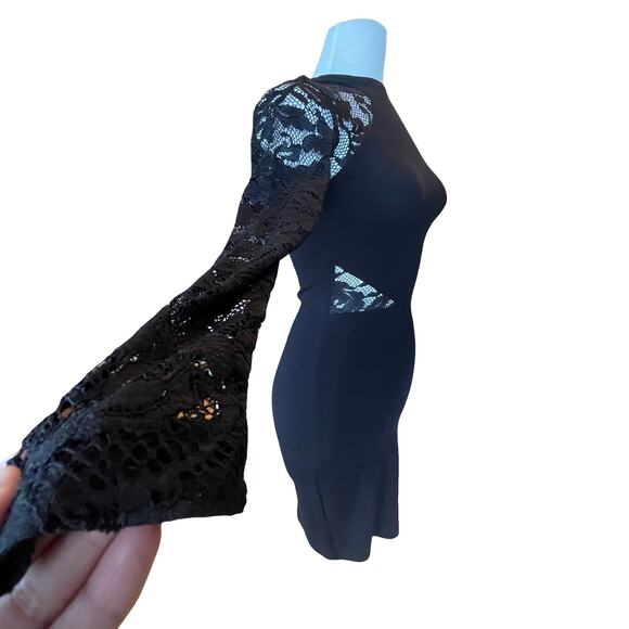 French Connection Viven  Lace Black  Cutout Cocktail Dress 2 - Picture 5 of 8